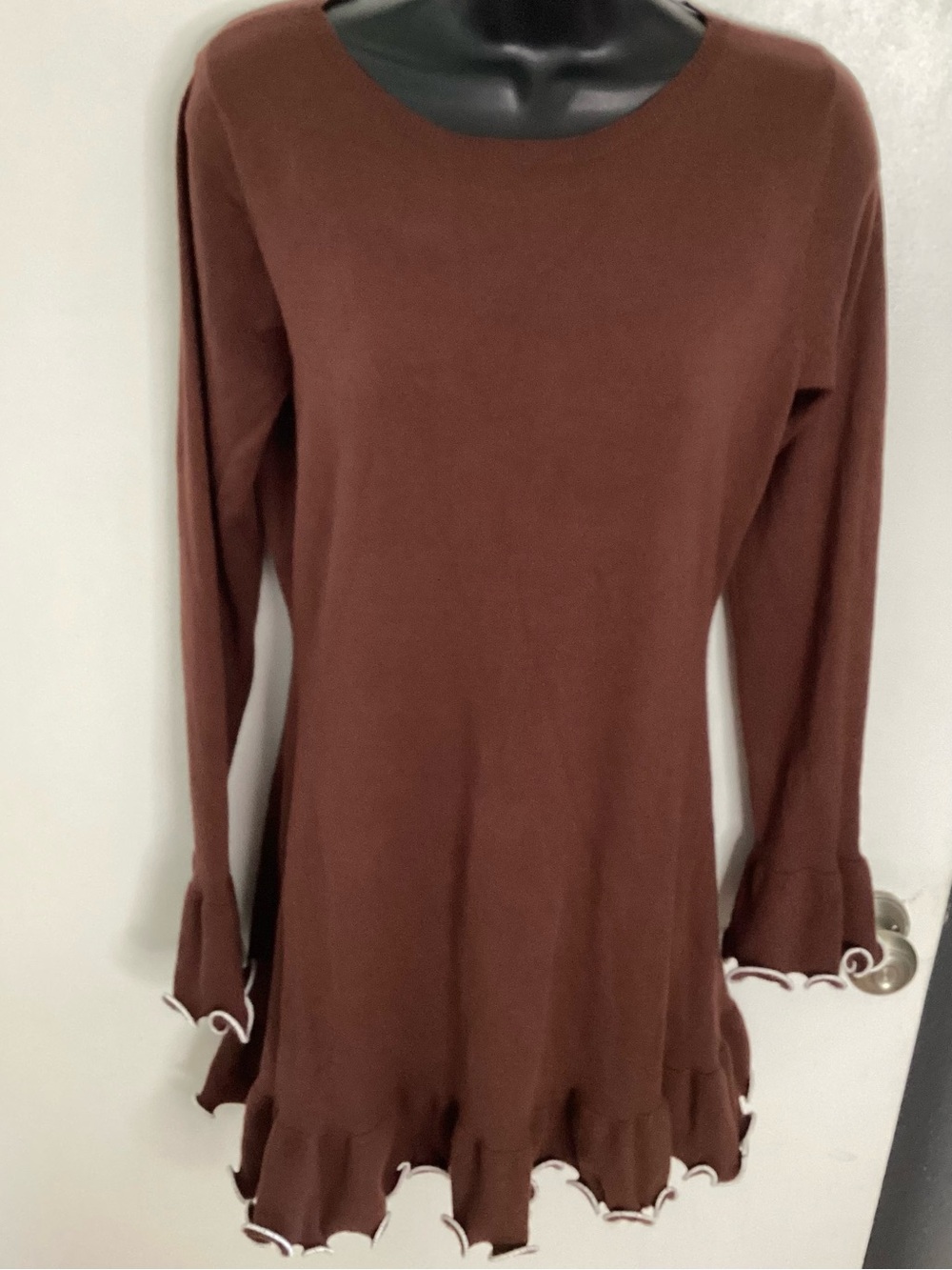 NWOT Brown Ruffle-Hem Tunic Top XL